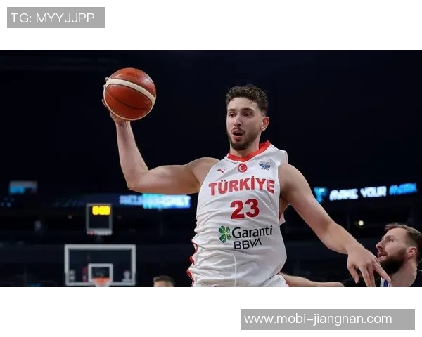 申京谈本赛季中投策略称篮下空间有限希望通过投篮找回比赛节奏